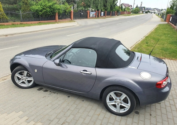 Mazda MX-5 cena 26900 przebieg: 179000, rok produkcji 2005 z Wrocław małe 529